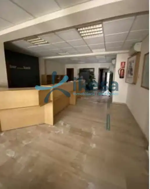 Local comercial en venda a La Zarza (Badajoz), imagen 2