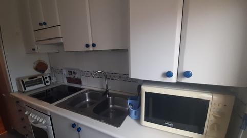 Foto 2 de Piso en venta en Plaza la Mancha, PAU 2-600, Puertollano