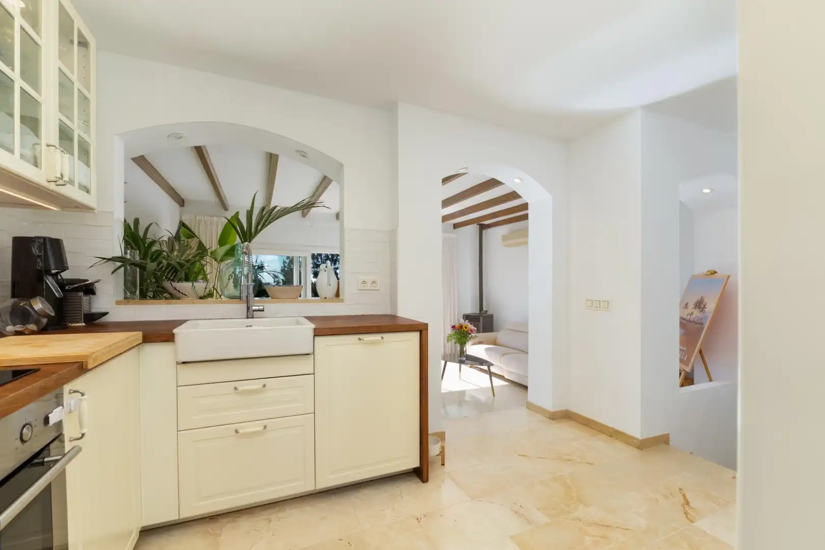 Kitchen of Detached homes for sale in Mijas