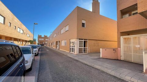 Foto 2 de Casa adosada de alquiler en San José Obrero, Zamora Capital