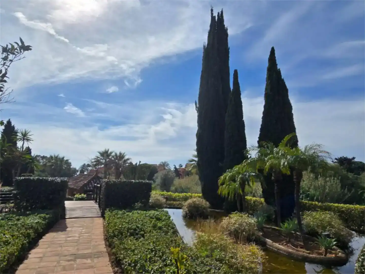 Jardí de Apartament en venda en Marbella amb Aire condicionat i Piscina