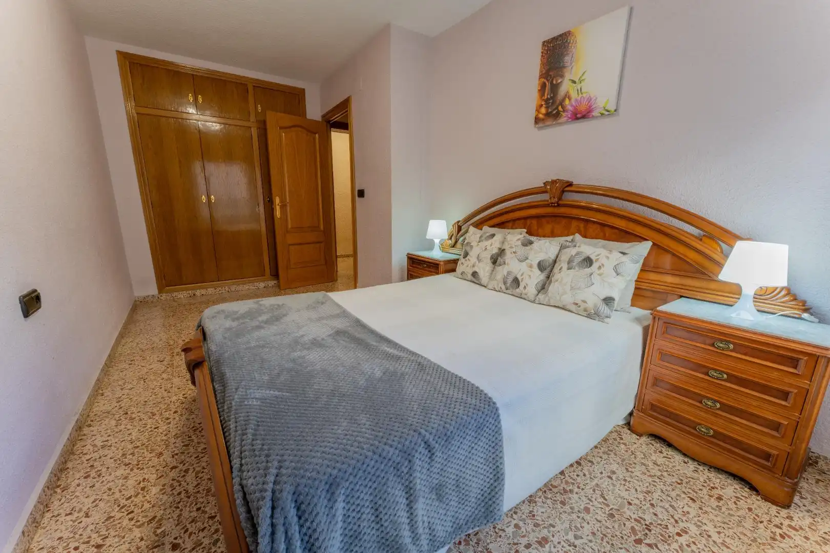 Habitación de Piso en venta en Alicante / Alacant con Aire acondicionado