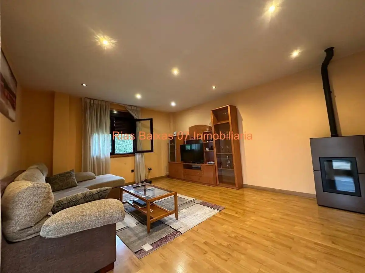 Maison avec terrasse à louer à Mos, imagen 4