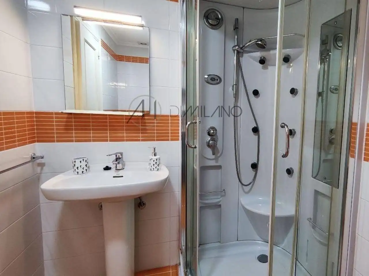 Bathroom of Houses for sale in Cangas pueblo