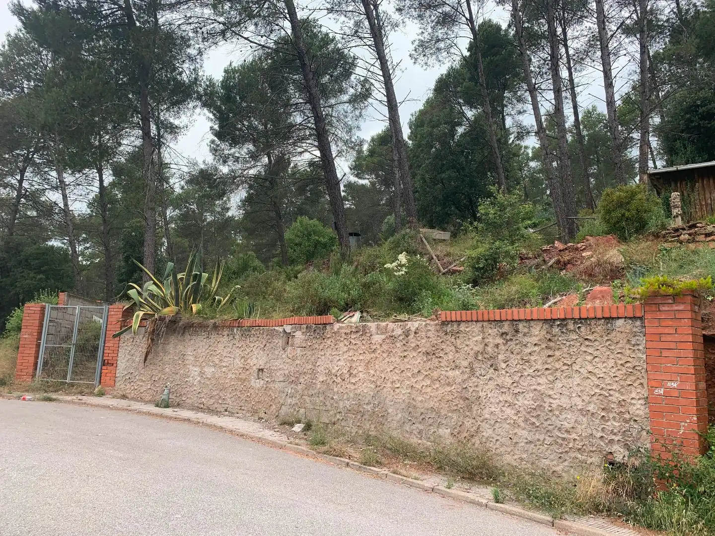 Wohnbaugrundstück zum Verkauf in Corbera de Llobregat, imagen 2