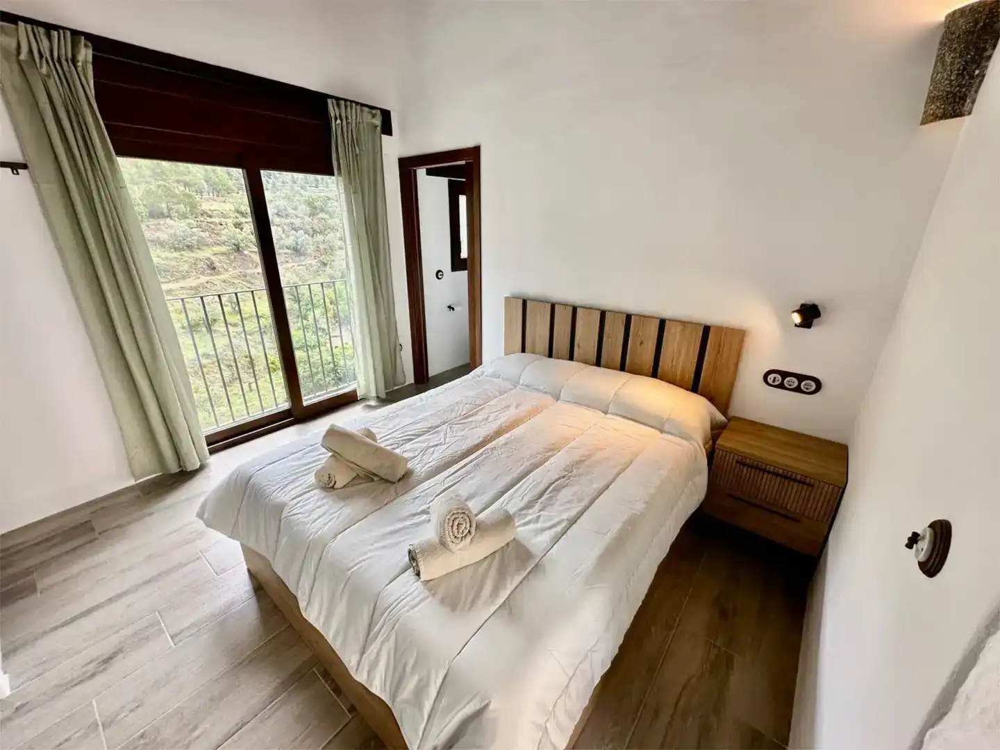 Dormitori de Finca rústica en venda en Vallibona amb Balcó