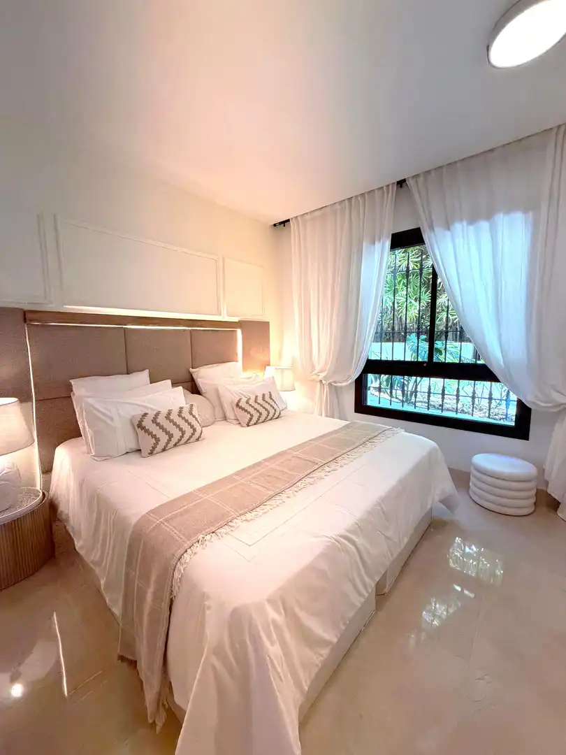 Apartment with terrace to rent in La Quinta, imagen 2