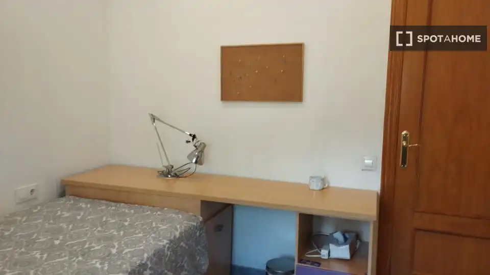Bedroom of Flat for share in Sant Quirze del Vallès  with Air Conditioner, Terrace and Furnished
