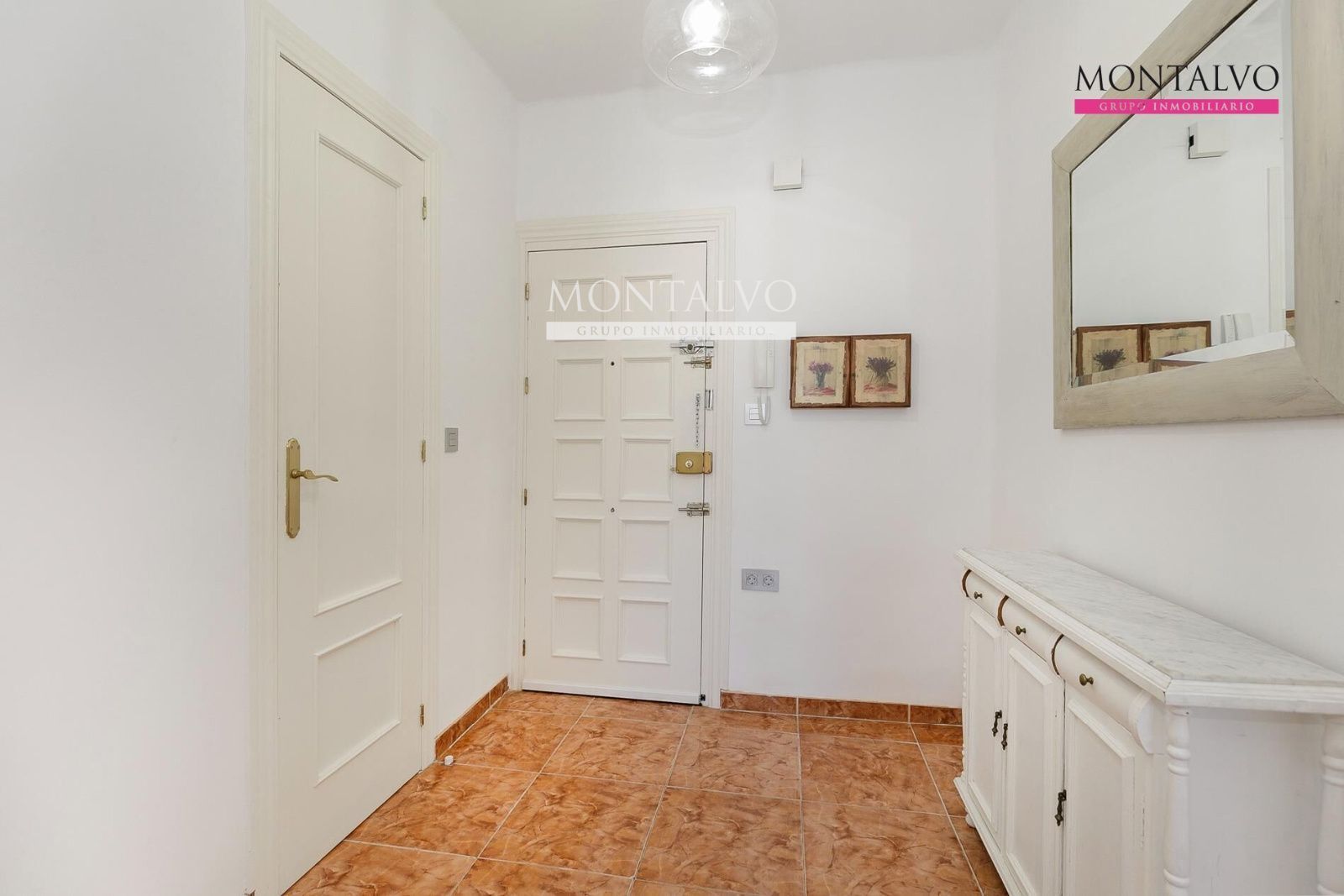 Flat to rent in  Granada Capital  with Furnished