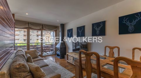 Foto 3 de Apartament en venda a N-154, 52, Llívia, Girona