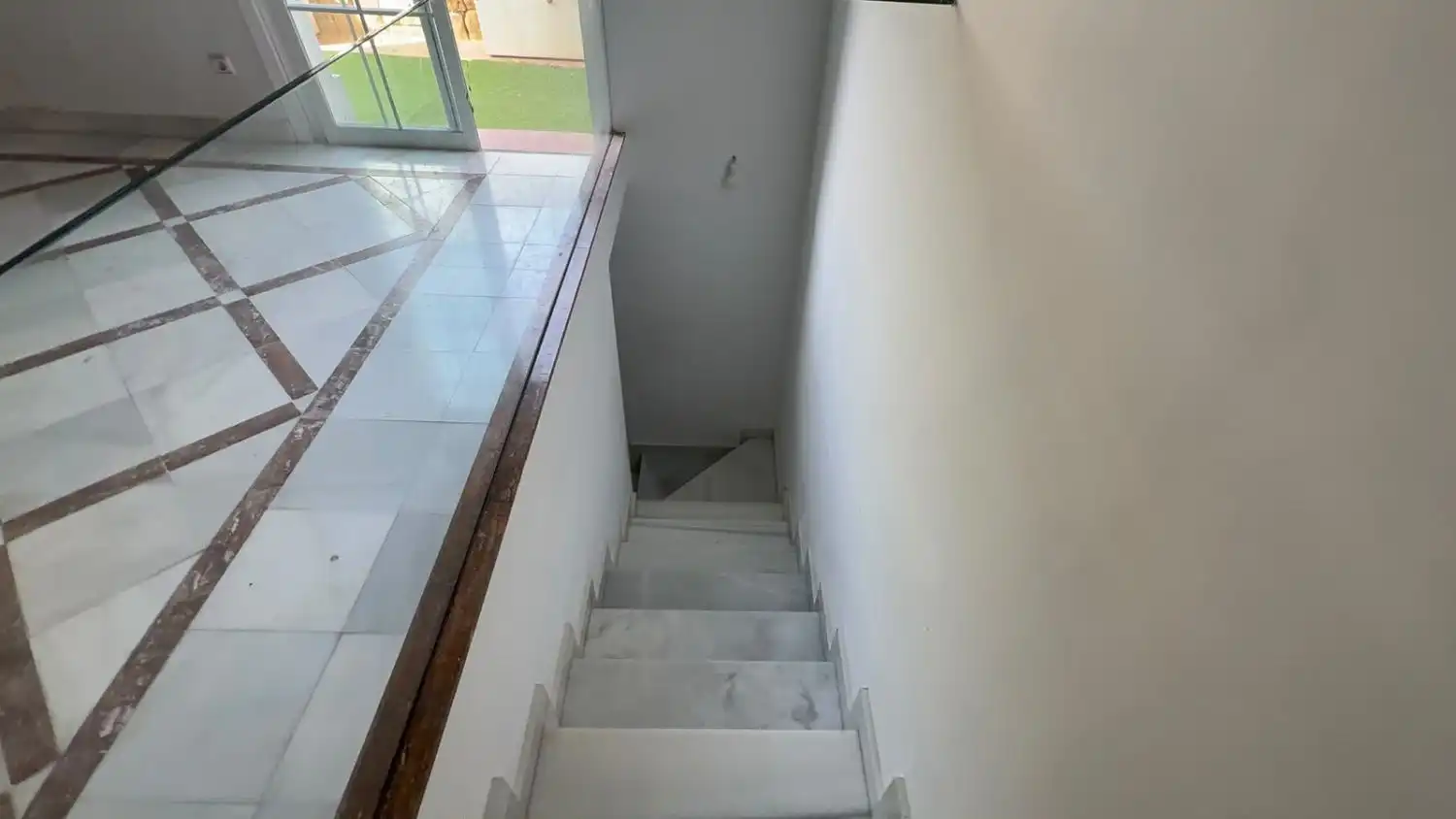 Dúplex en venta en Marbella con Calefacción, Terraza y Piscina comunitaria