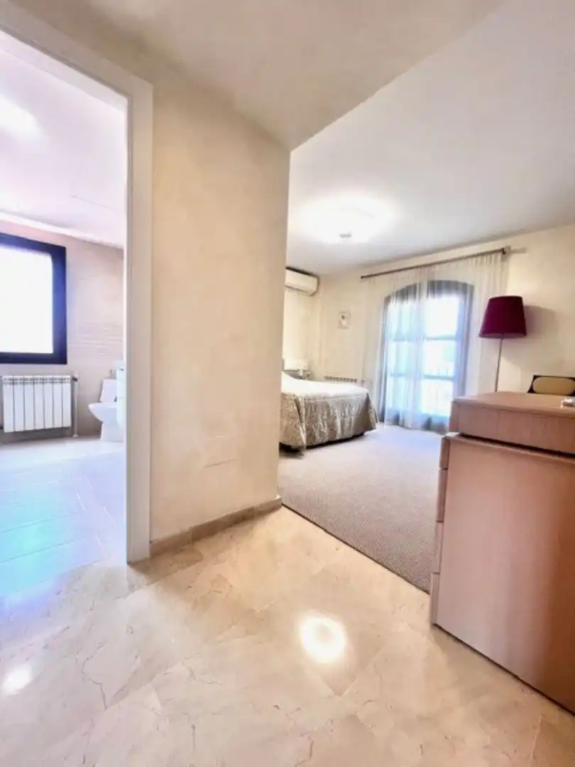 Chalet con piscina en venta en San Pedro de Alcántara, imagen 9