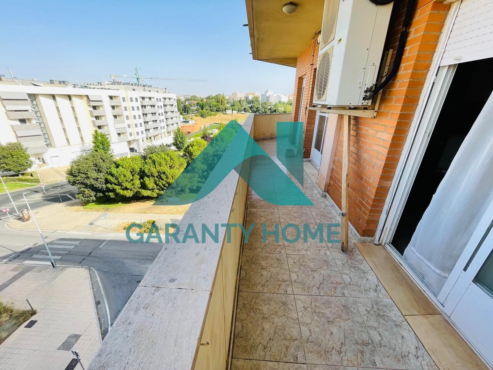 Vista exterior de Pis en venda en Cáceres Capital amb Aire condicionat, Calefacció i Terrassa