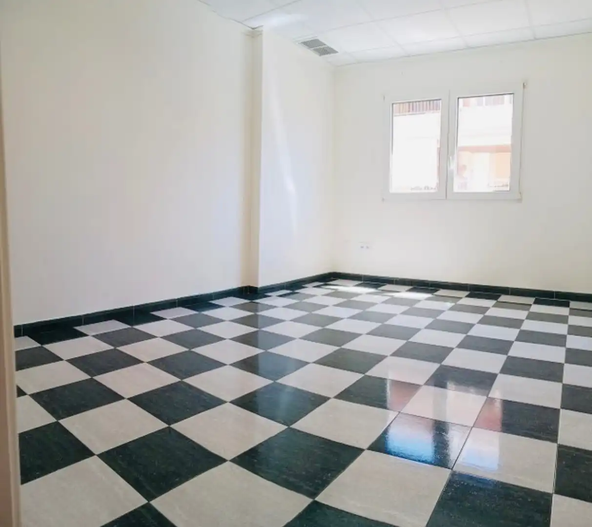 Appartamento con ascensore in vendita a Centro Urbano, imagen 3