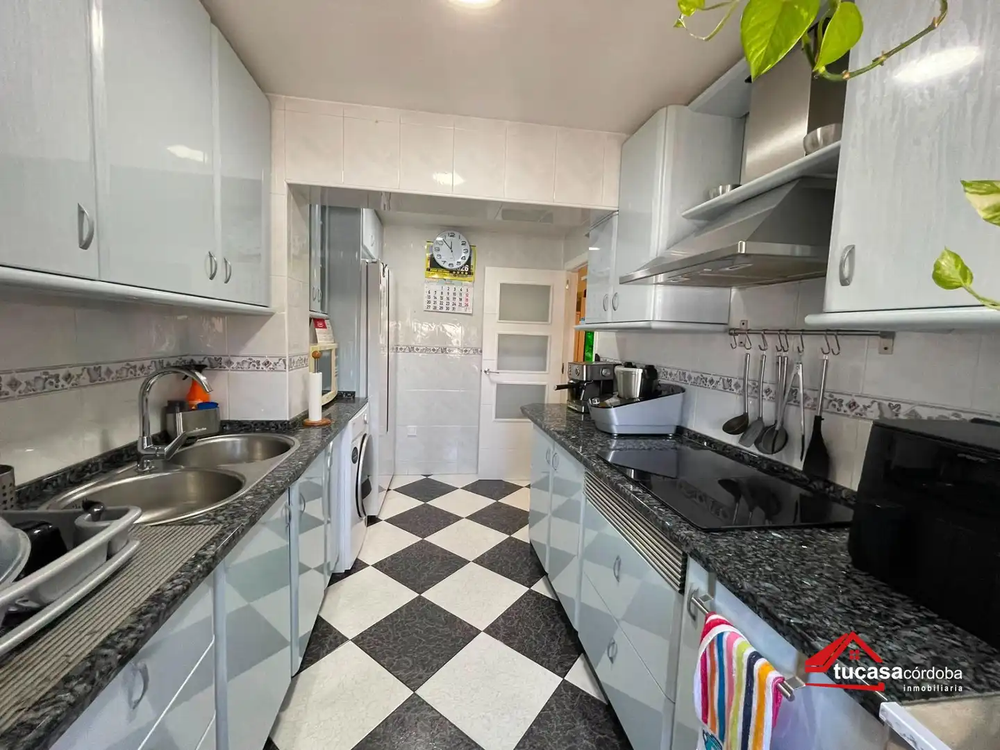Kitchen of Flat for sale in Córdoba  with Air Conditioner