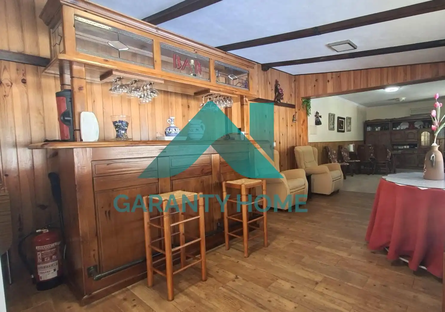 Casa o xalet en venda en Malpartida de Cáceres amb Calefacció, Jardí privat i Traster