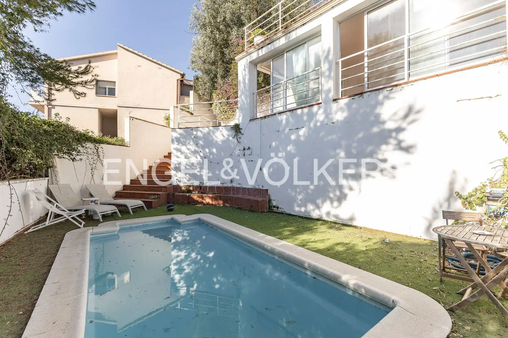 Piscina de Casa o xalet en venda en Tarragona amb Aire condicionat, Calefacció i Jardí privat