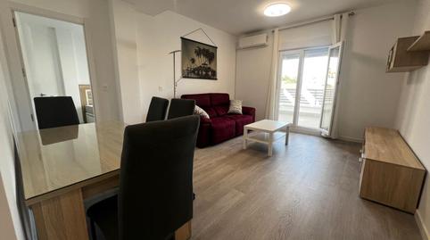 Photo 2 of Apartment to rent in Calle Calle de Los Álamos, 27, 27, Residencial Triana - Barrio Alto, Granada