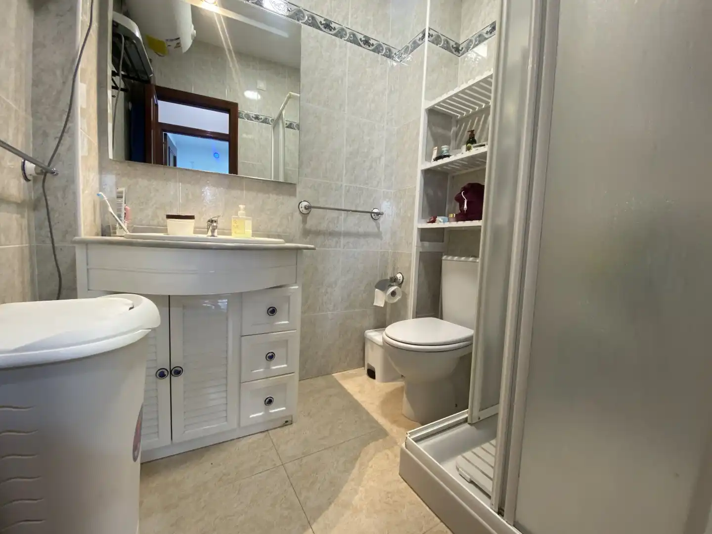 Bathroom of Ground floor for sale in Chipiona