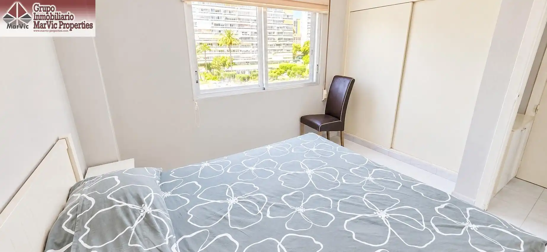 Bedroom of Flat for sale in Benidorm  with Community pool