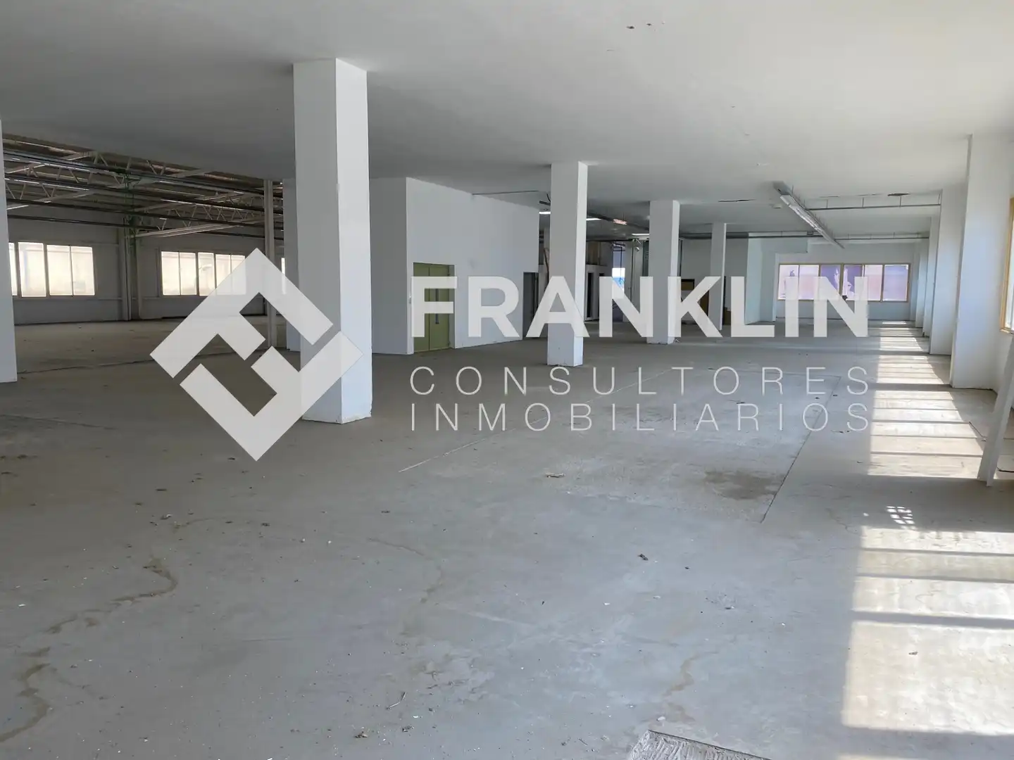 Fabrikhallen zur Miete in Sant Joan Despí