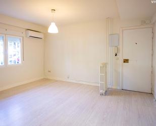 Flat to rent in  Madrid Capital  with Heating