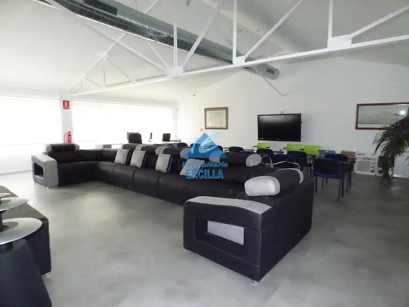 Sala de estar de Nave industrial de alquiler en Barakaldo 