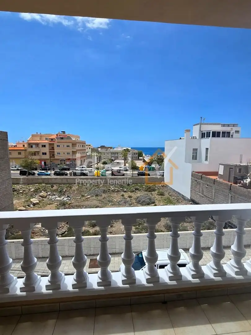 Exterior view of Attic for sale in Granadilla de Abona  with Terrace