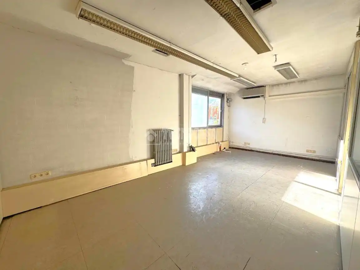 Local comercial en venda a HERMANOS GARCIA NOBLEJAS, imagen 16