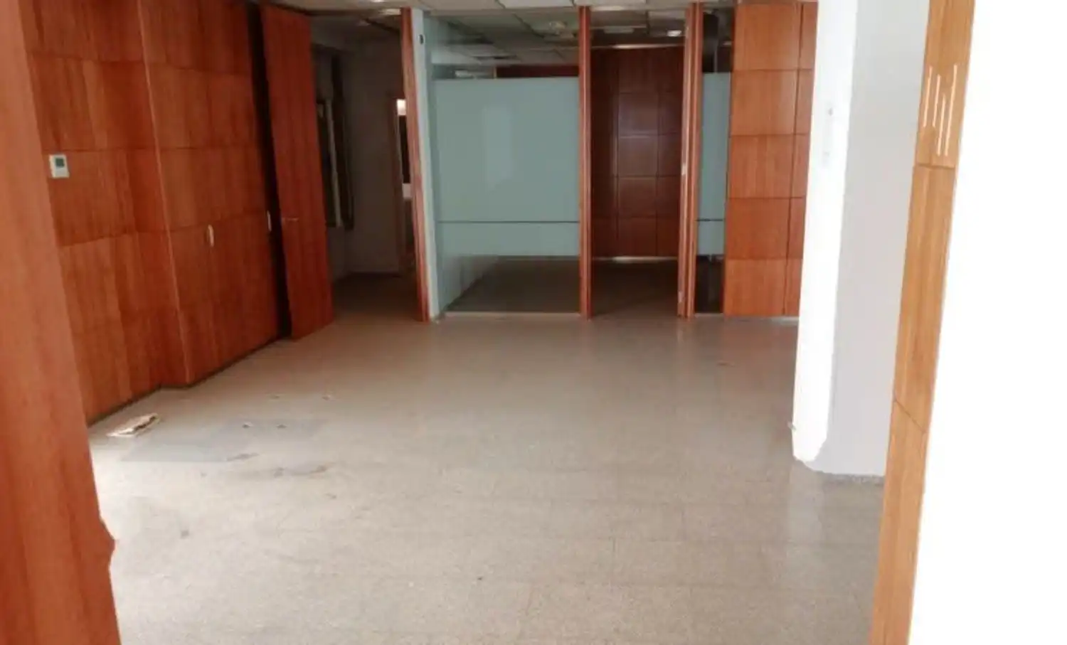 Local comercial en venda a Avenida de Pius XII 28, imagen 5