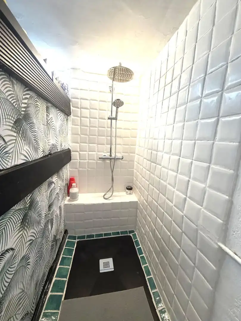 Bathroom of Houses for sale in Iznájar  with Terrace and Furnished