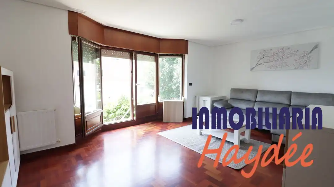 Living room of Flat for sale in Leioa  with Heating and Storage room