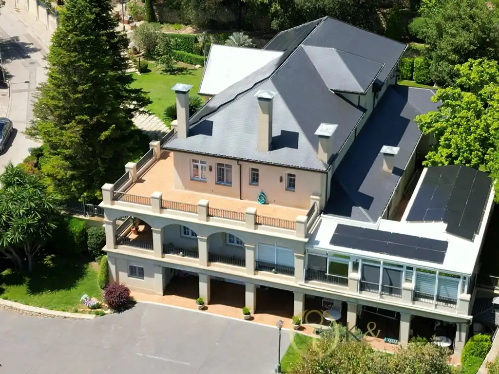 Vista exterior de Casa o xalet en venda en Cocentaina amb Aire condicionat, Calefacció i Jardí privat