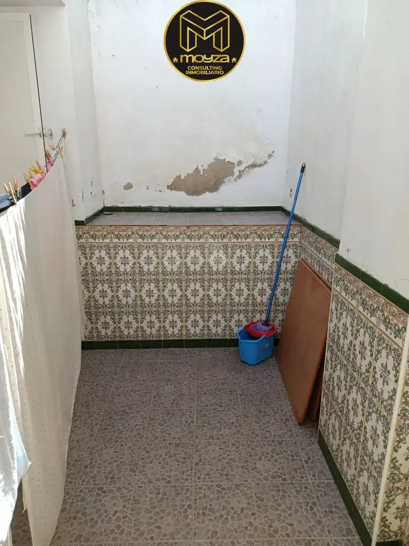 Baño de Casa o chalet en venta en Fuerte del Rey con Aire acondicionado, Calefacción y Terraza