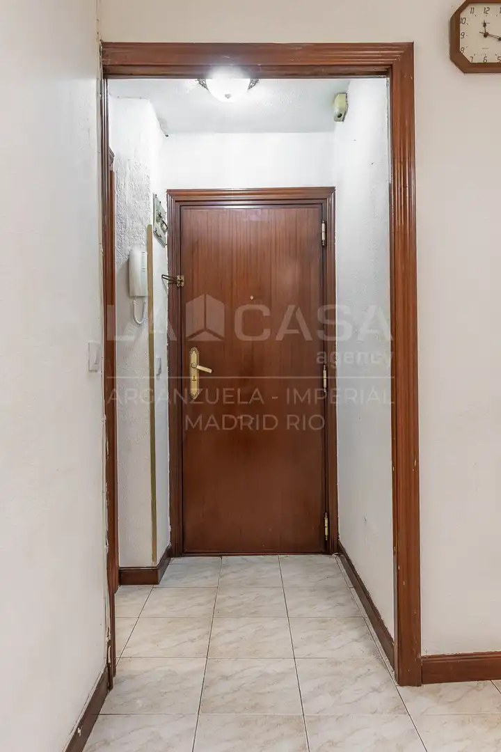 Flat for sale in Imperial
