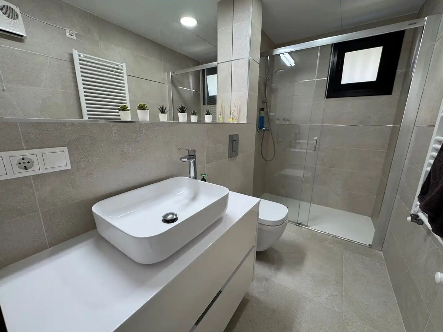 Bathroom of Houses for sale in Vera  with Air Conditioner, Terrace and Storage room