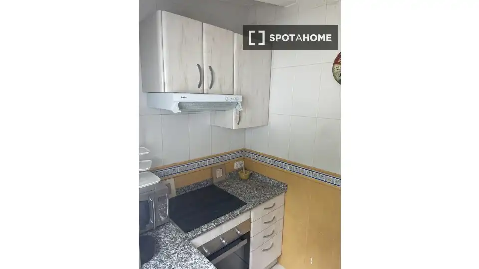 Cocina de Piso de alquiler en Sant Cugat del Vallès con Aire acondicionado, Calefacción y Amueblado