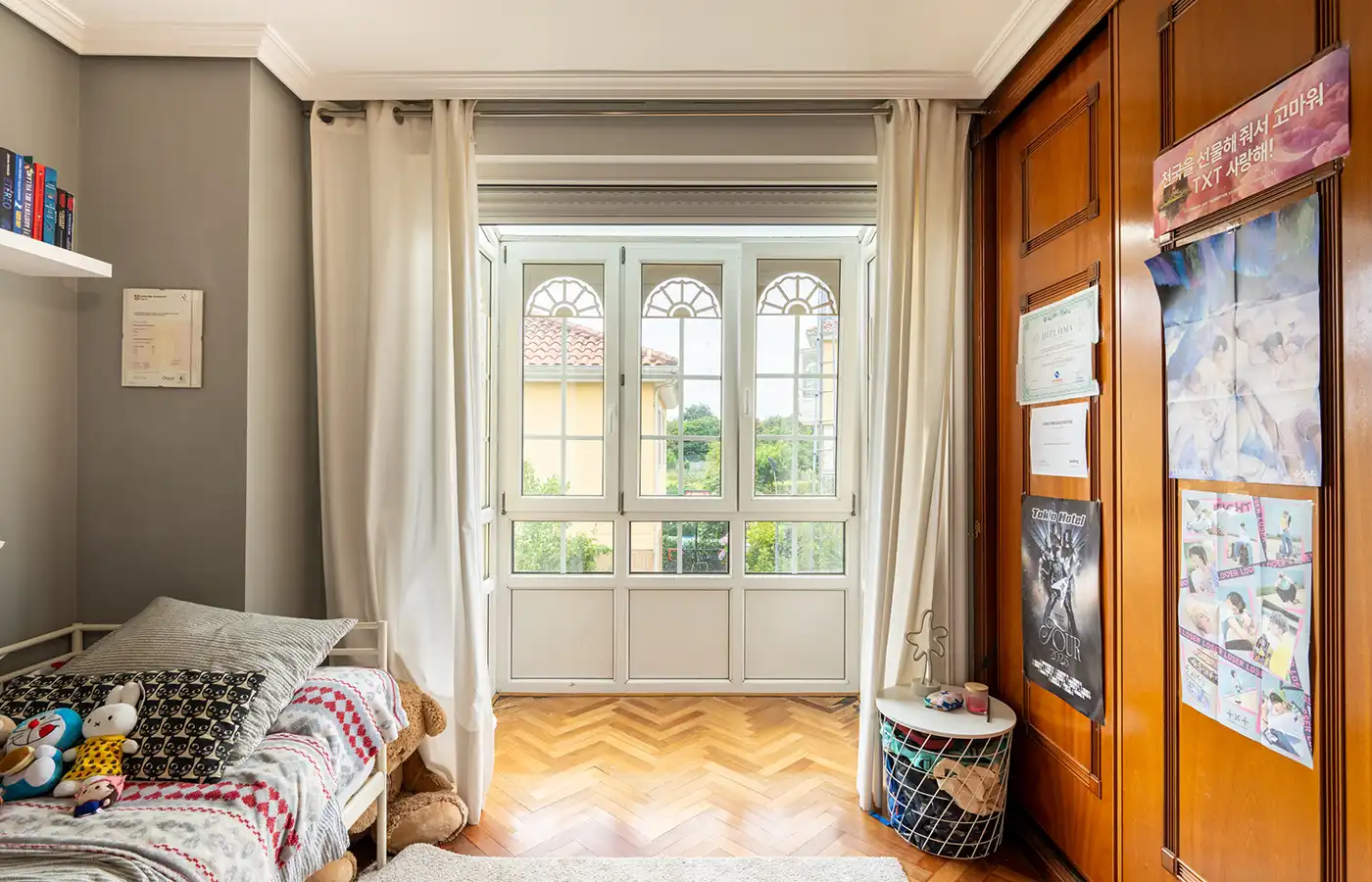 Habitación de Casa o chalet en venta en Oleiros con Calefacción, Jardín privado y Parquet