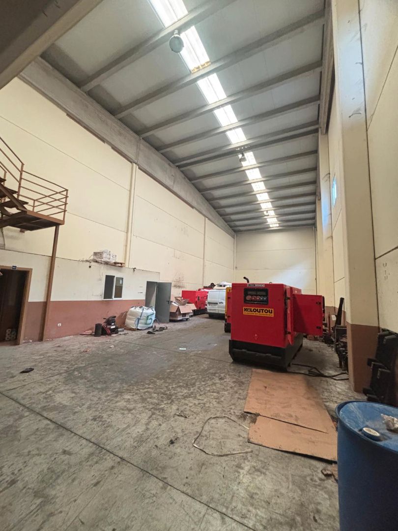 Nave industrial en venta en Ciempozuelos con Calefacción