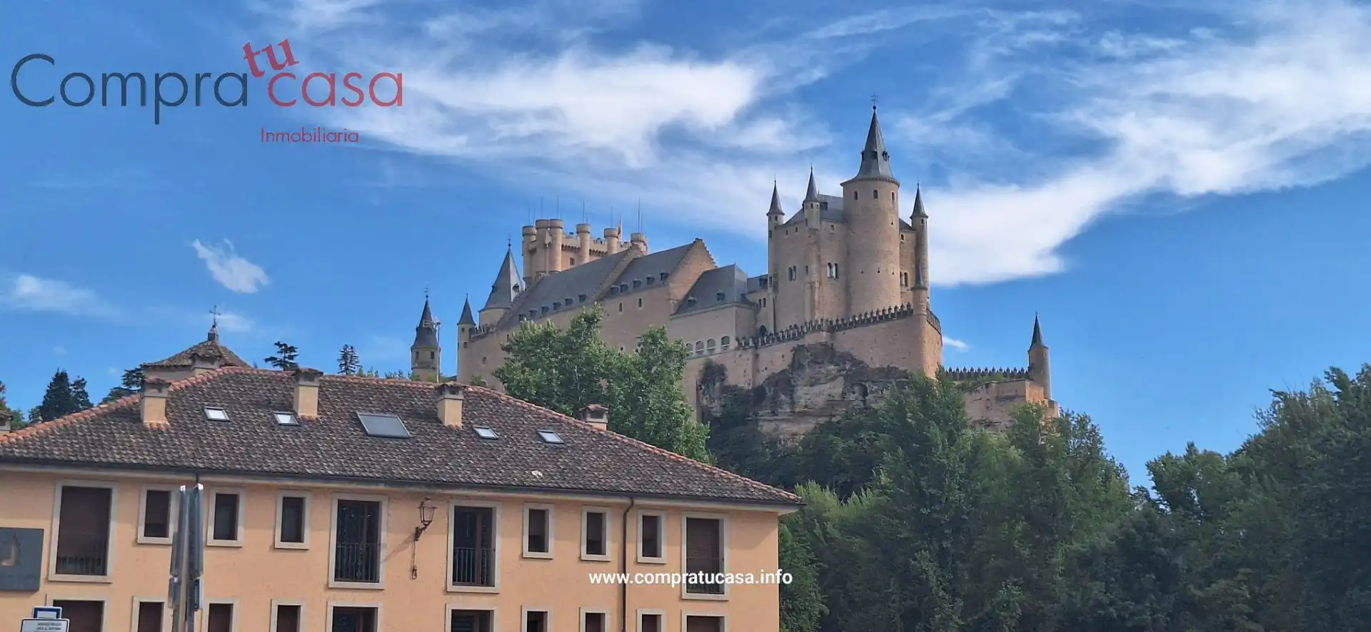 Vista exterior de Casa o chalet de alquiler en Segovia con Calefacción, Trastero y Balcón