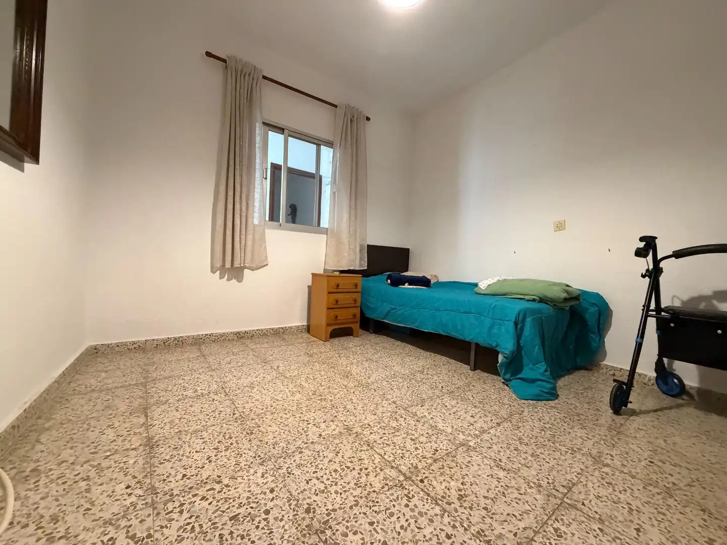 Dormitori de Casa adosada en venda en Marbella amb Terrassa, Moblat i Balcó