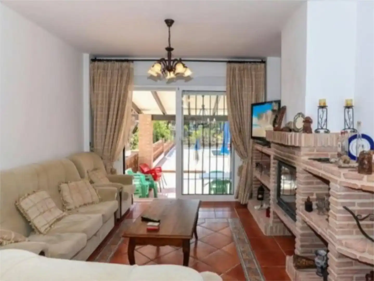 Sala d'estar de Finca rústica en venda en Coín, Málaga