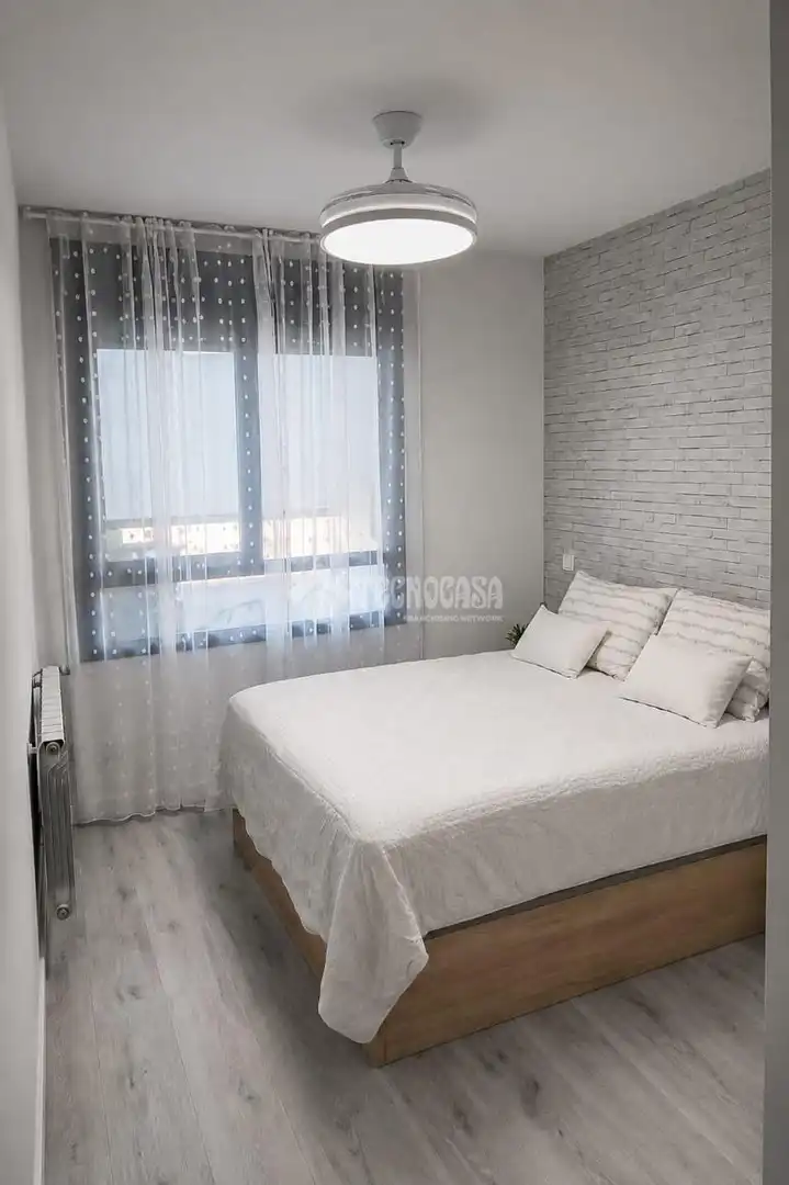 Habitación de Ático en venta en Parla con Aire acondicionado, Calefacción y Terraza