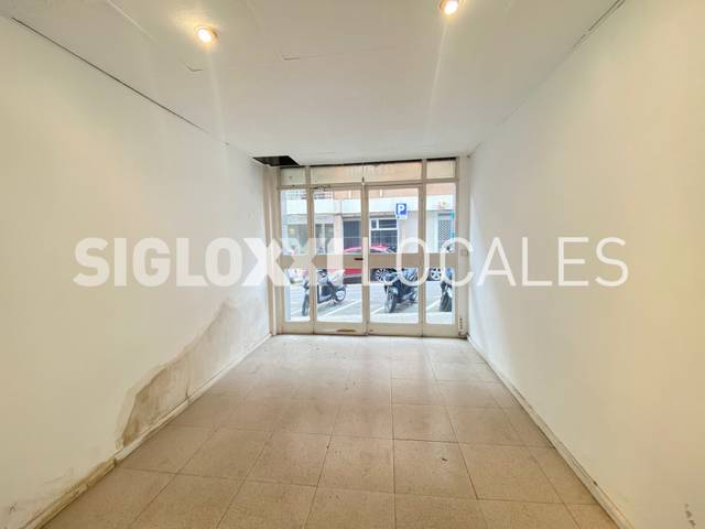 Local comercial en Venta en CARDENAL VIVES I TUTO en Sarrià