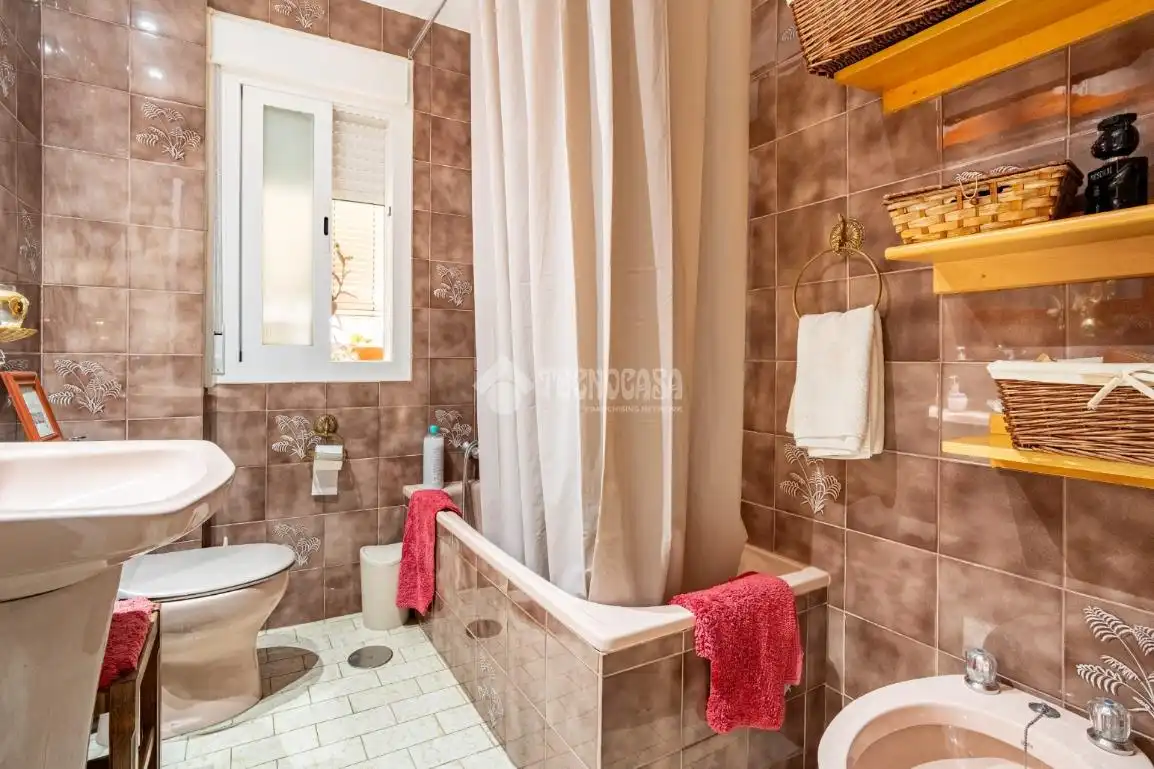 Baño de Piso en venta en Granada
