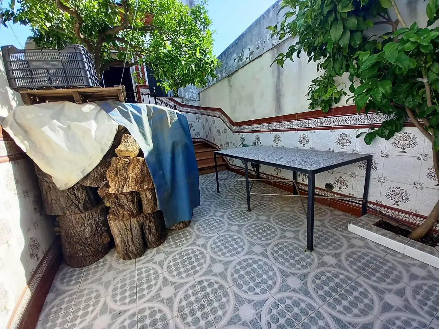 Terrace of Houses for sale in El Pedroso  with Air Conditioner, Terrace and Storage room
