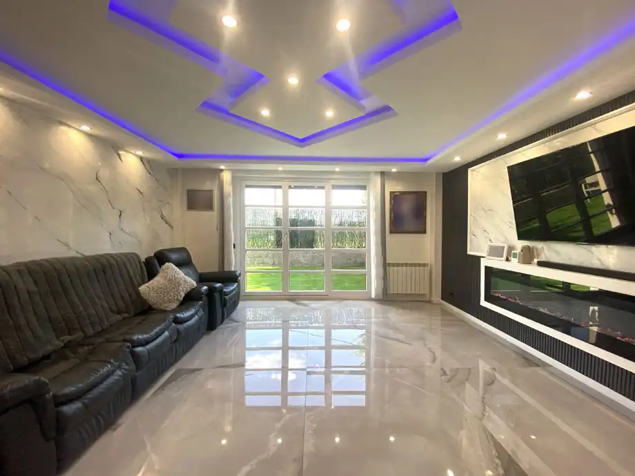 Sala de estar de Casa o chalet en venta en Iruña Oka / Iruña de Oca con Calefacción, Jardín privado y Terraza