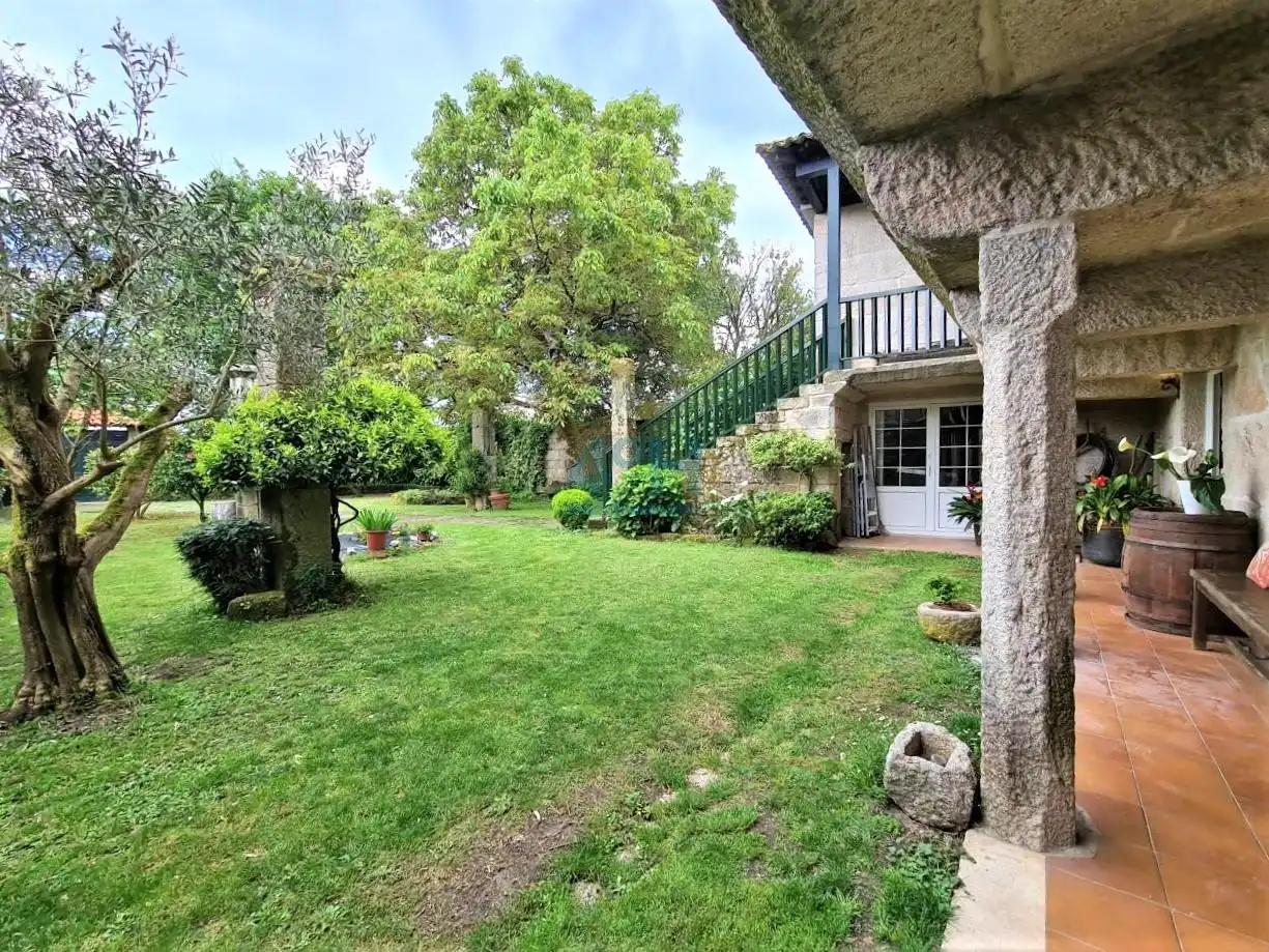 Casa rústica con terraza en venta en Vilamarín, imagen 5