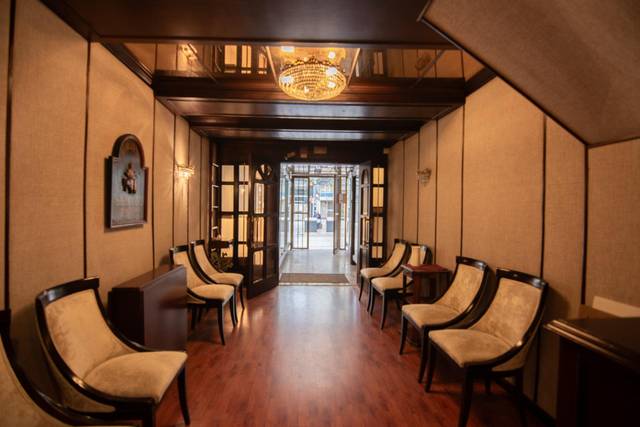 Local comercial en Alquiler en Calle Alvaro Cebreiro en Ciudad Vieja