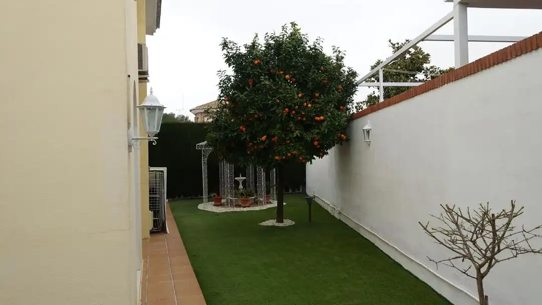 Jardín de Casa o chalet en venta en Albolote con Aire acondicionado, Calefacción y Piscina